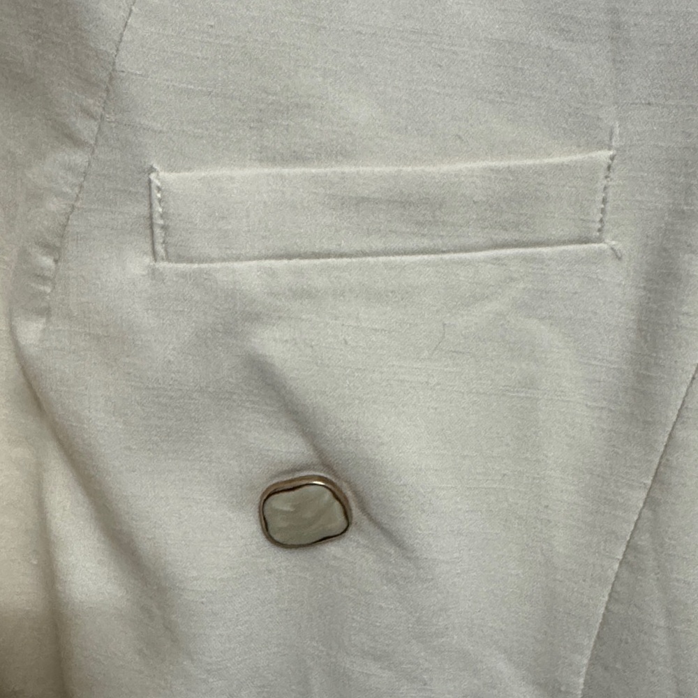 House of Harlow 1960 Double-Breasted Cream Blazer - Picture 5 of 7